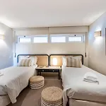 Stuning Views 2Br Apt, Beach Access, Parking Апартаменты Лагуш